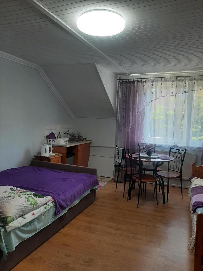 Pokoje Goscinne Cuma Леба Экстерьер фото